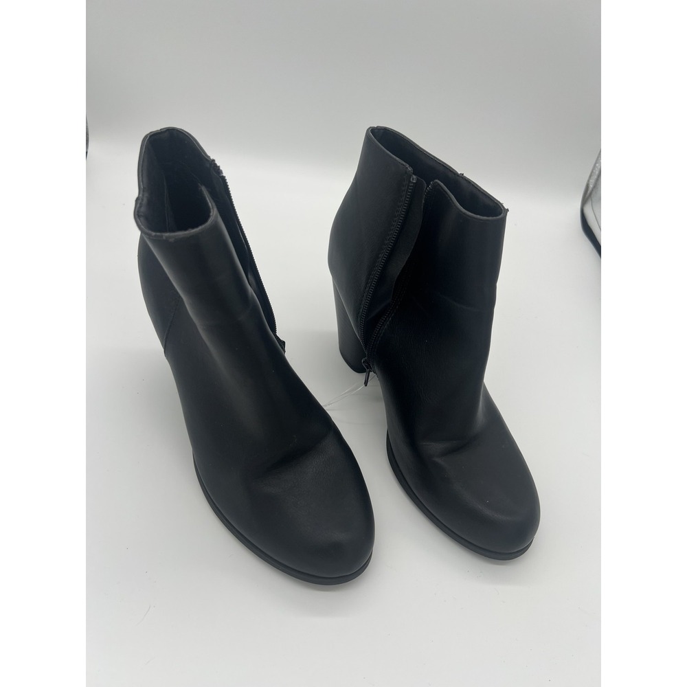 Charlotte Russe Women's Black Ankle Boots Block Heel Side Zip Booties Size 9